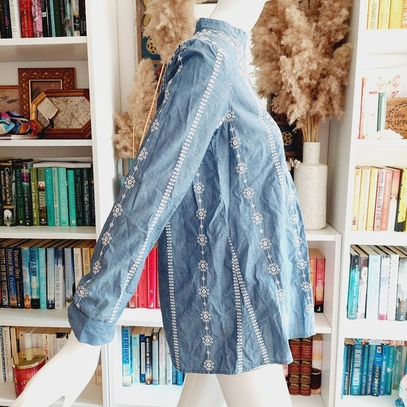 NEW Diane Gilman DG2 Embroidered Chambray Tunic Indigo P271 - Picture 3 of 8